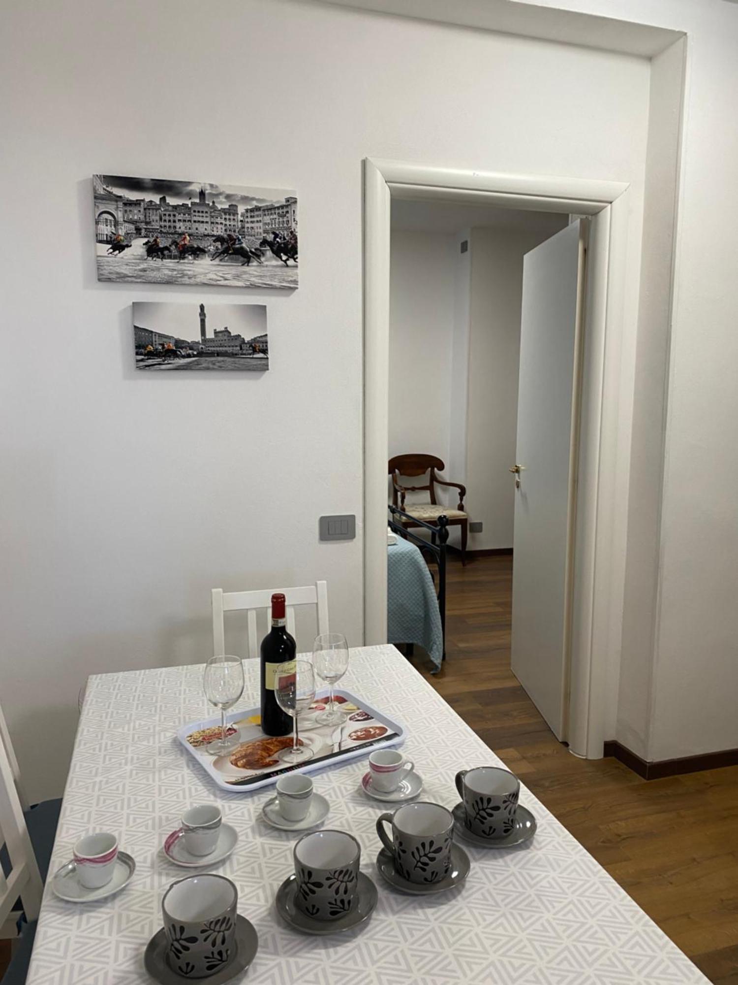 Ferienwohnung Enjoy Siena Exterior foto